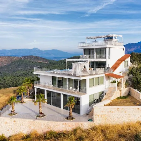 Infinity Kalkan